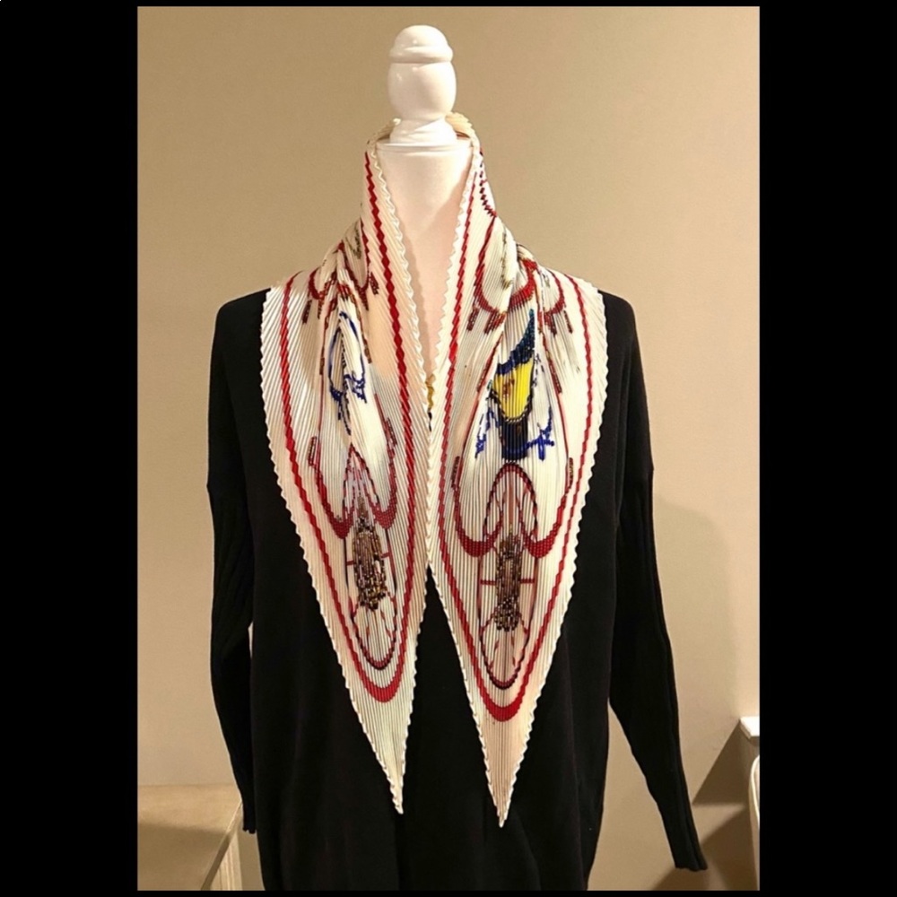 Hermes Silk Scarf - White, Red, Blue, Gold - Picture 7 of 7